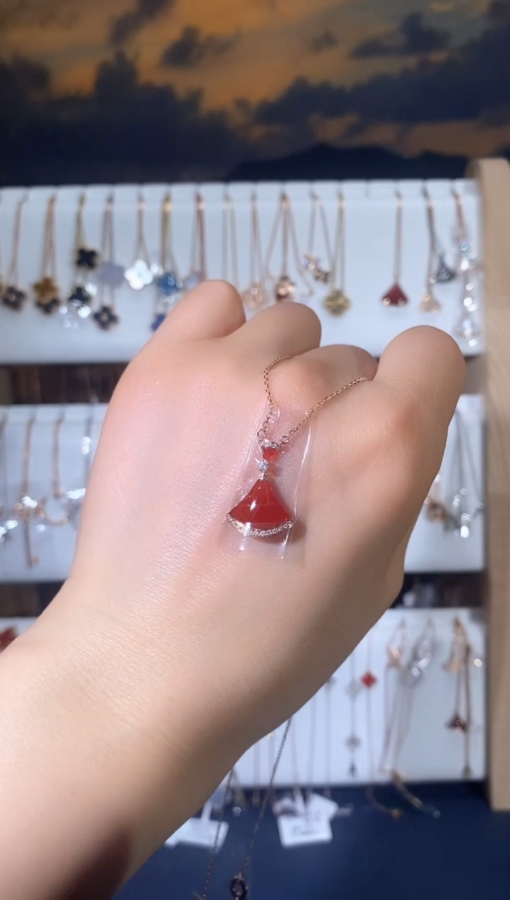 【闪购商品】钻石套链18K金镶嵌钻石K玫