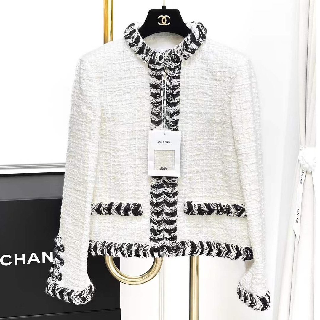 99新 Chanel/香奈儿 38码20B白色拼黑色滚边拉链编织外套