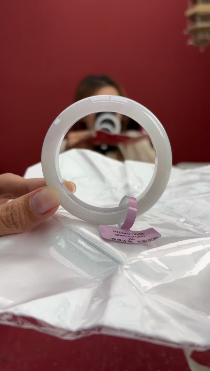 翡翠手镯未镶嵌8手镯