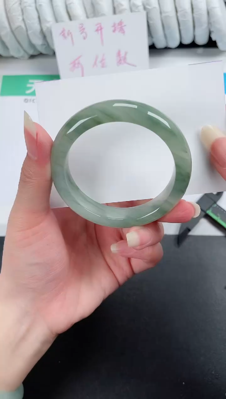 【闪购商品】石英质玉手镯合金221-53