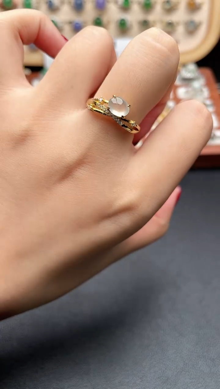 银S925镶嵌戒指翡翠一物一证一礼盒