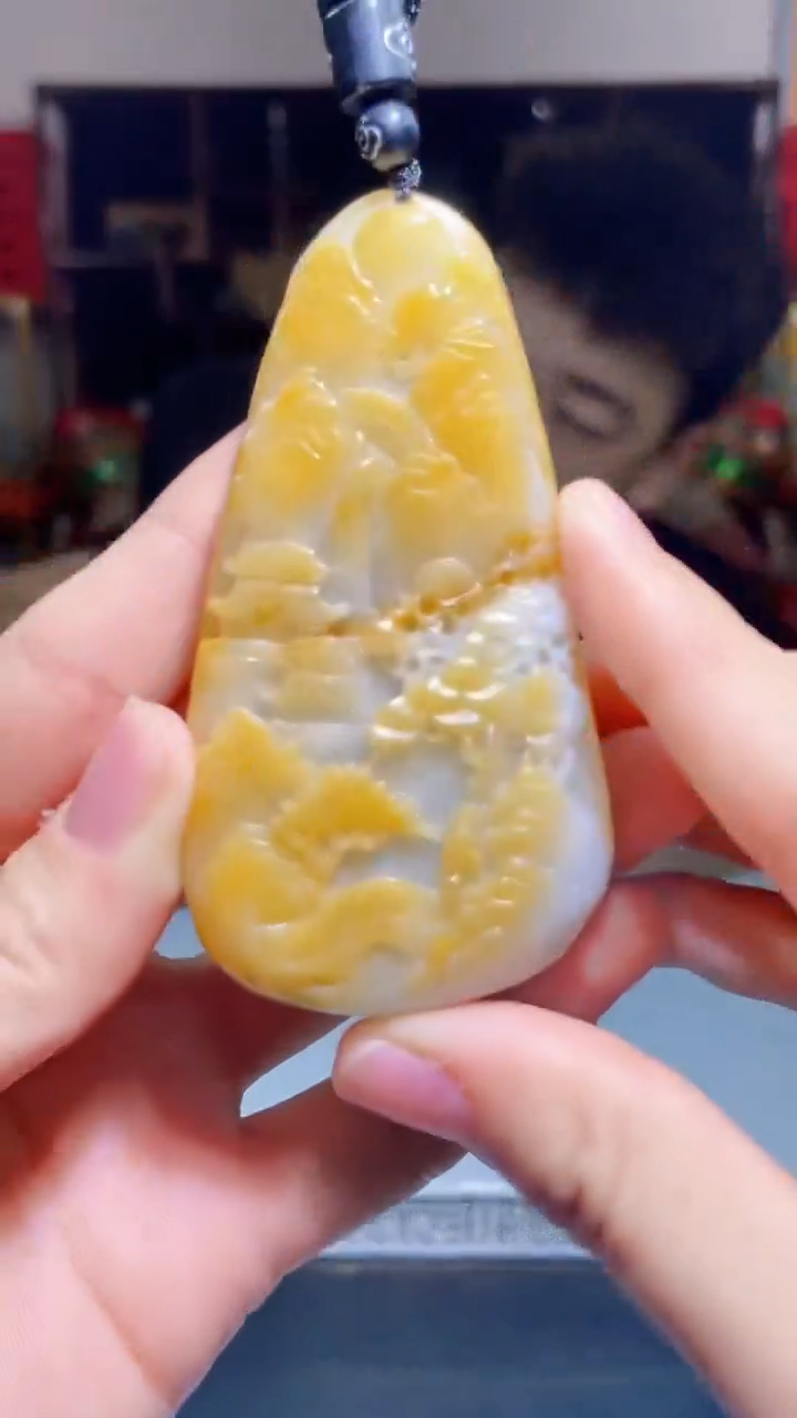 【闪购商品】翡翠吊坠(不含链)未镶嵌Q18