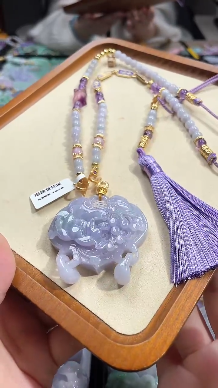 【闪购商品】翡翠颈饰未镶嵌吊坠