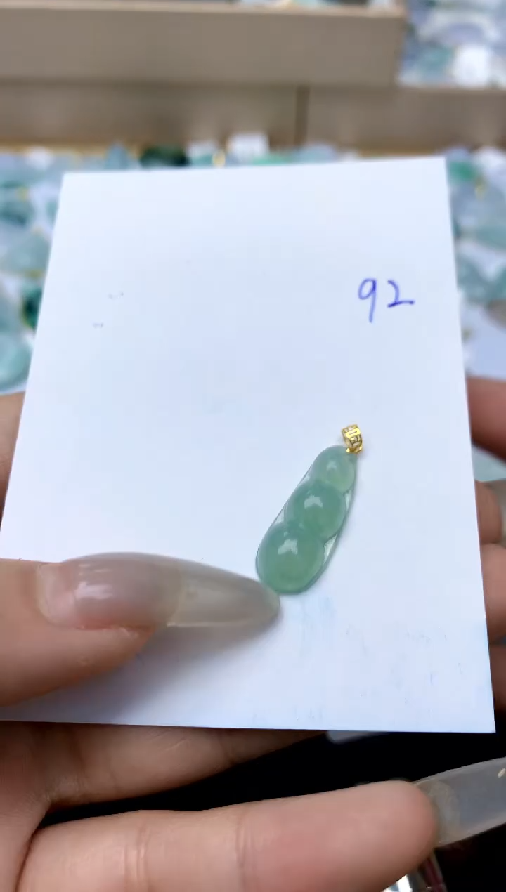 【闪购商品】翡翠颈饰18K金镶嵌天然A货翡翠