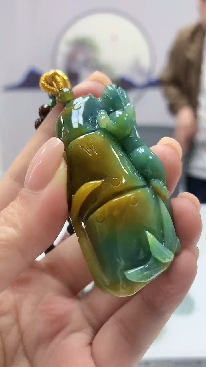 【闪购商品】定制翡翠未镶嵌4812ms-毛货196竹节赠珠链