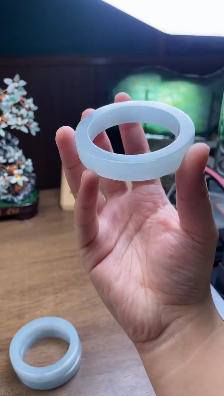 【闪购商品】定制翡翠手镯未镶嵌定制