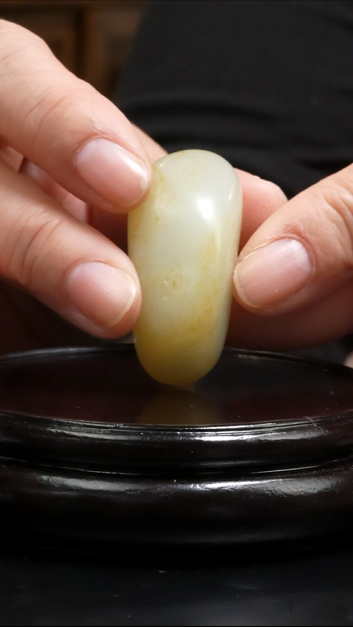 【闪购商品】和田玉吊坠(不含链)未镶嵌35克和田玉原石