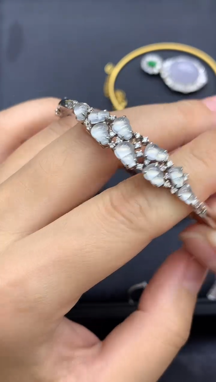 18K金镶嵌手镯翡翠603-中国好珍宝