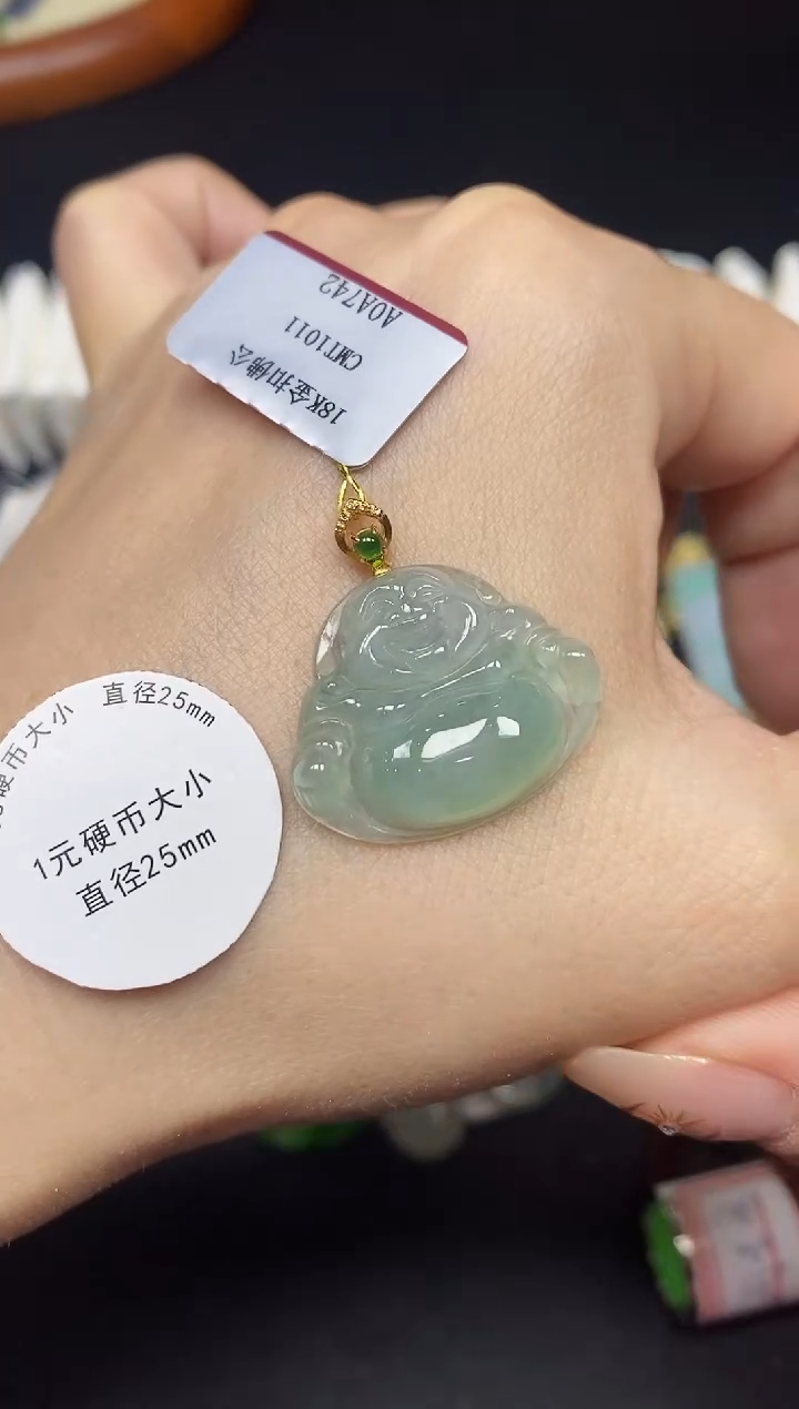 吊坠(不含链)18K金镶嵌翡翠佛公18K金扣镶嵌@@CMT1011