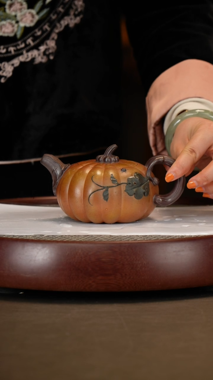 【闪购商品】紫砂茶壶【杨建英】红金砂锦南瓜   300CC