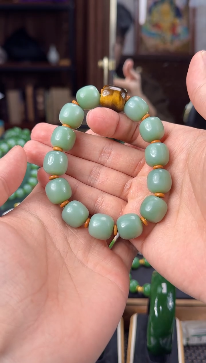 【闪购商品】和田玉（碧玉）手串未镶嵌 