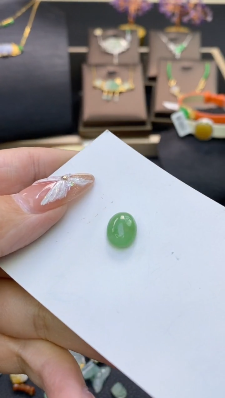 【闪购商品】翡翠颈饰未镶嵌净货16283