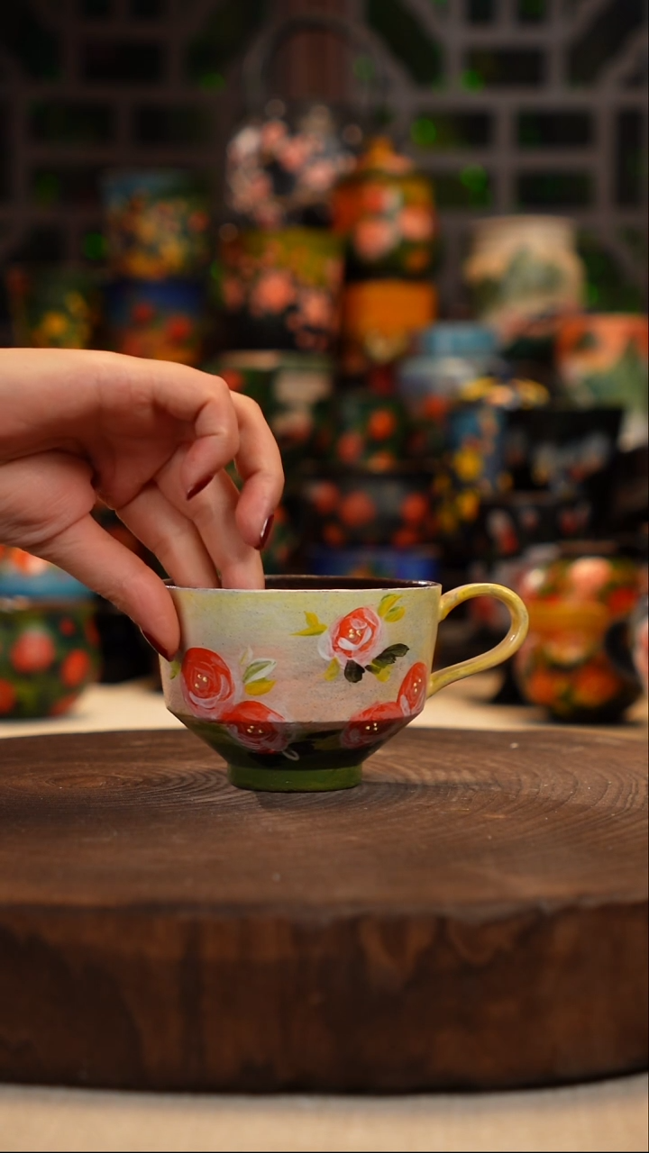 油画    釉下彩   杯子