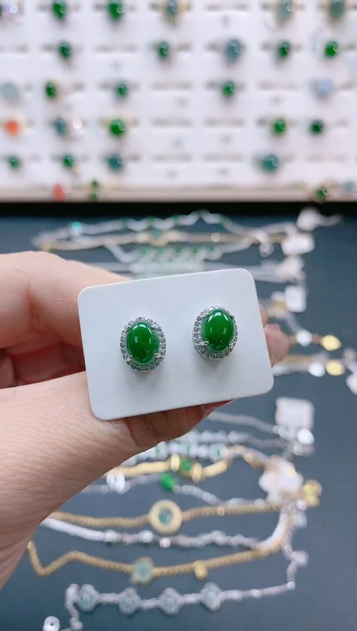 【闪购商品】翡翠耳饰银S925镶嵌天然翡翠