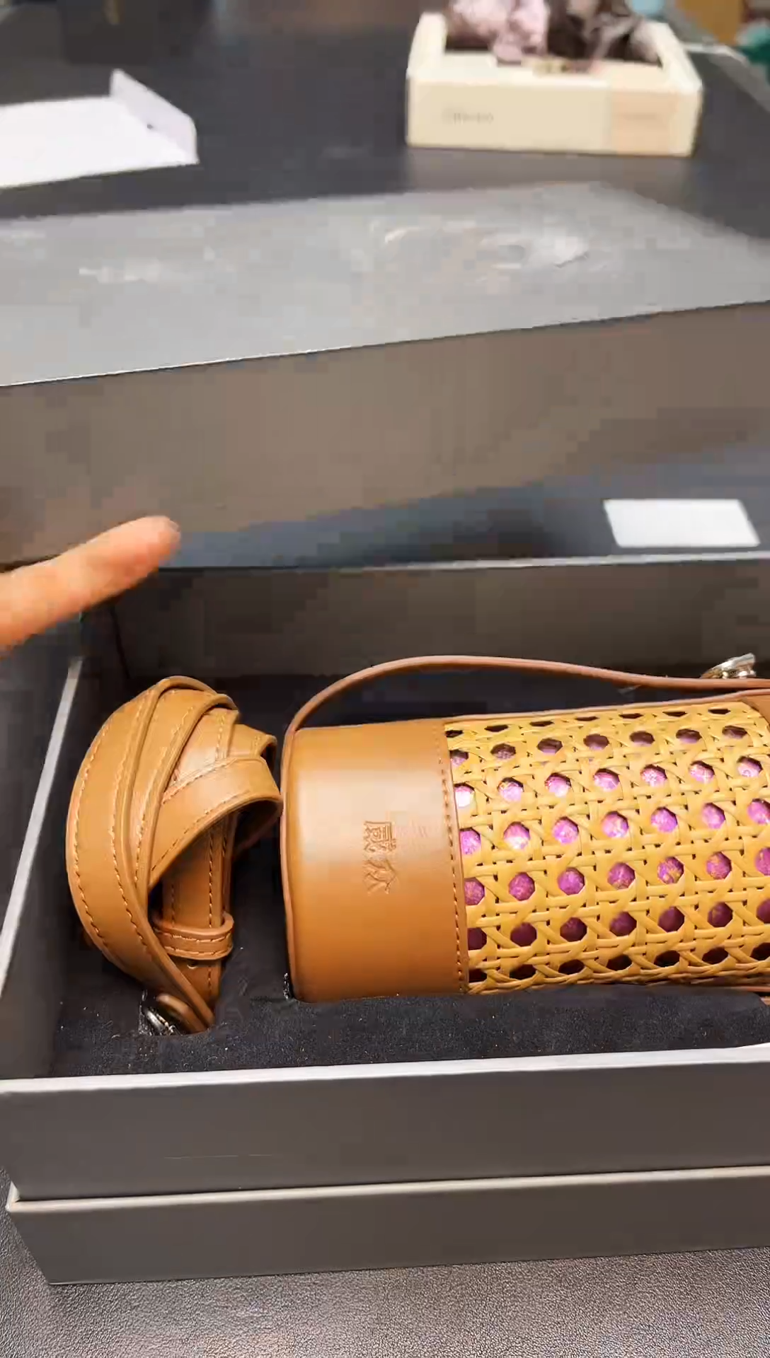 瓷片我又回来了全部漏@@WE82