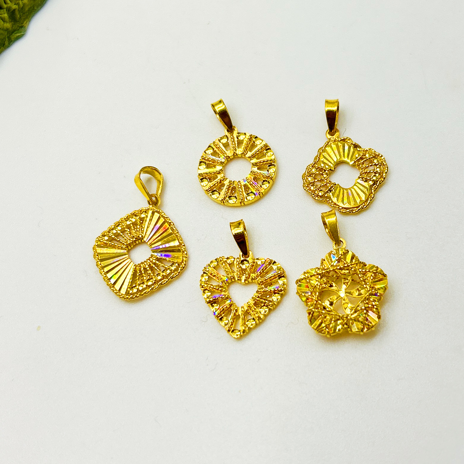 足金999 七彩拉丝系列吊坠 5G工艺黄金 按克卖 A4