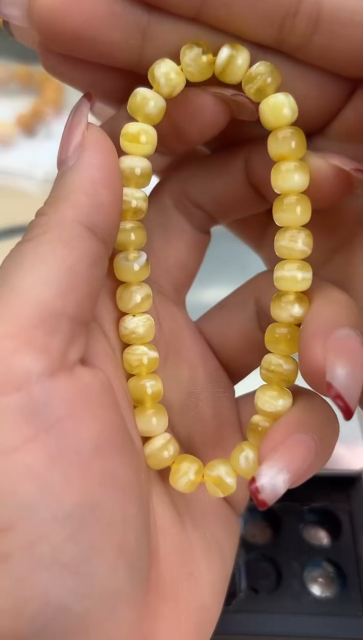 【闪购商品】琥珀裸石未镶嵌蜜蜡手串