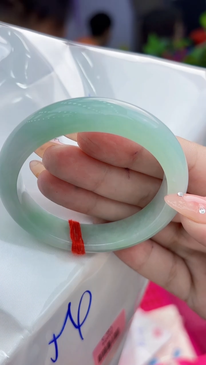 【闪购商品】翡翠手镯未镶嵌翡翠手镯