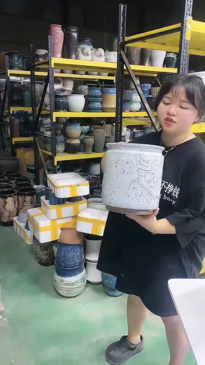 宜兴紫砂粗陶花盆