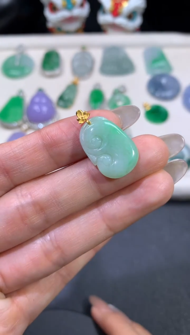 吊坠(不含链)18K金镶嵌翡翠翡翠