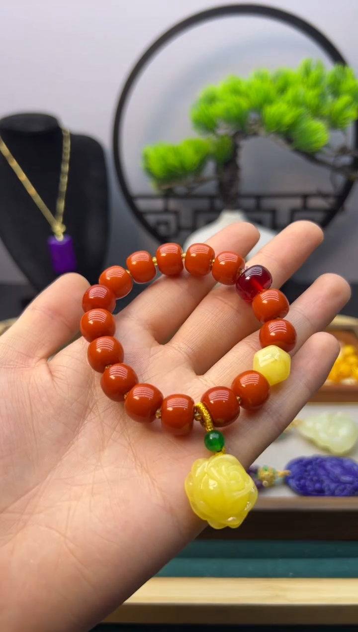 【闪购商品】蜜蜡手链14K金镶嵌S119           