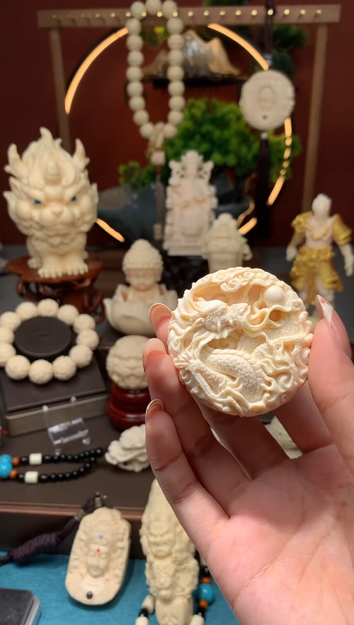 【闪购商品】菩提根/象牙果手串【重工版】龙凤呈祥