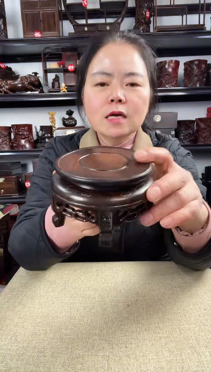 木老李红木工艺品739瑕疵