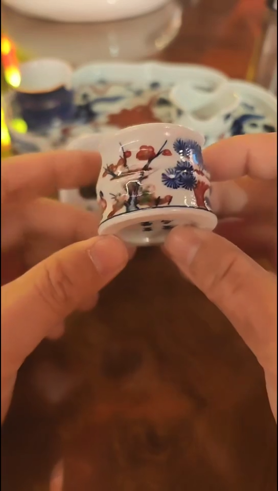 陶孤*号青花釉里红梅花茄托无包装不退换38