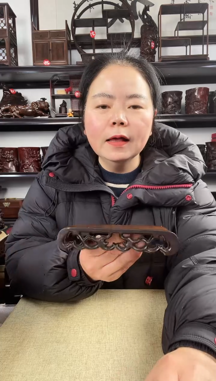 木1219老李红木工艺品