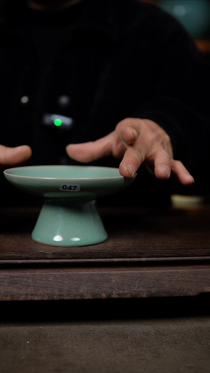 【闪购商品】杯仿古翡翠绿纯手工14.7高足果盘047