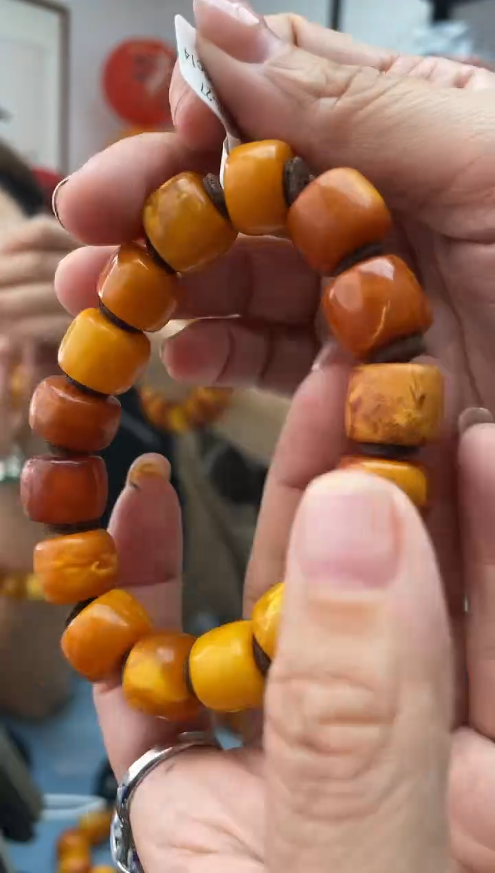 【闪购商品】蜜蜡珠宝奇石未镶嵌26 014发一件