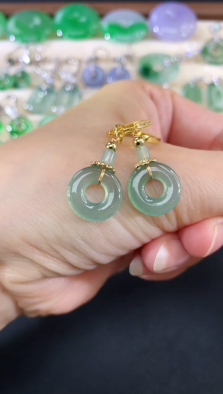 未镶嵌翡翠耳饰97买断不退不换|480