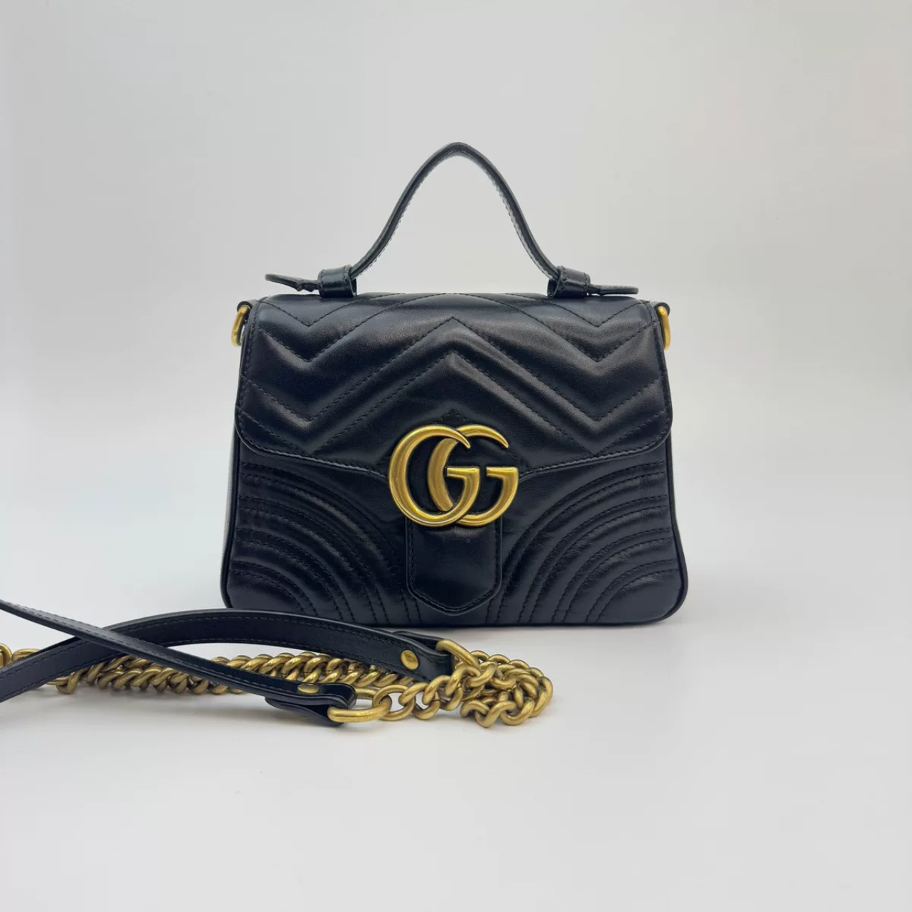 95新 GUCCI/古驰 GGS马蒙邮差小号黑色金扣牛皮99848669