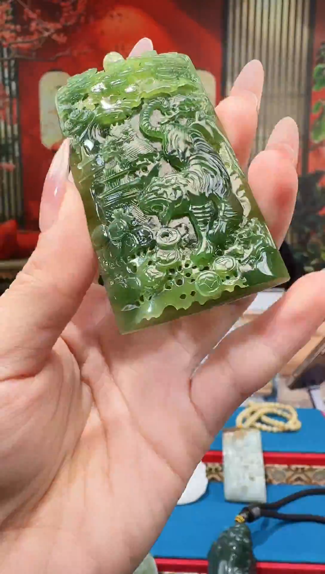 定制和田玉名家匠心馆和田玉多样性发一