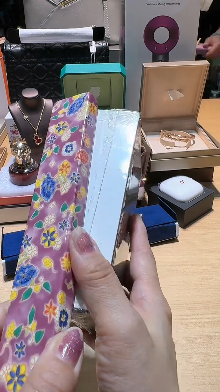 【闪购商品】瓷片锅碗瓢盆一件不剩 玫瑰之水