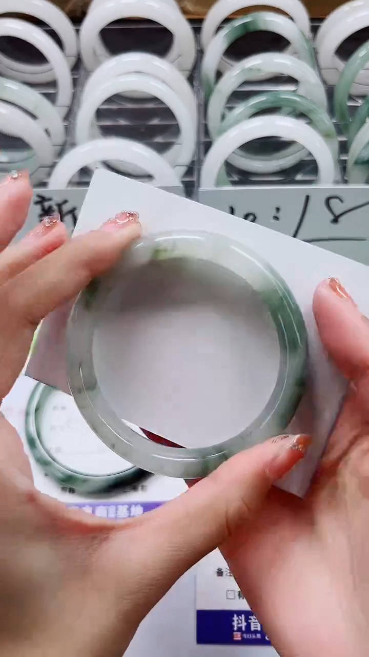 【闪购商品】石英质玉手镯合金A137-55/56