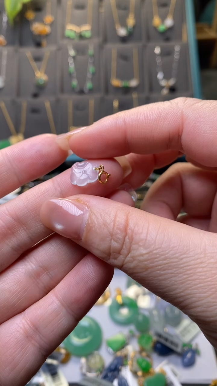 颈饰18K金镶嵌翡翠泡***?净货35830