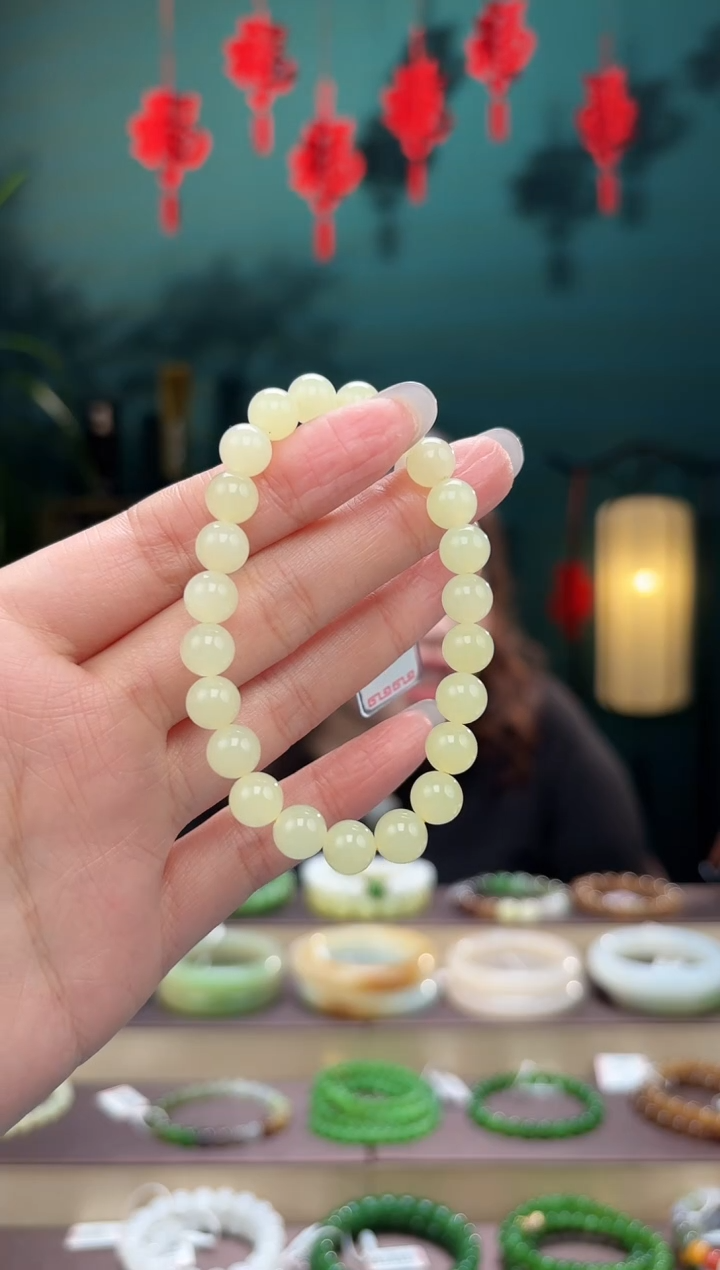 【闪购商品】和田玉手串未镶嵌卡8手串