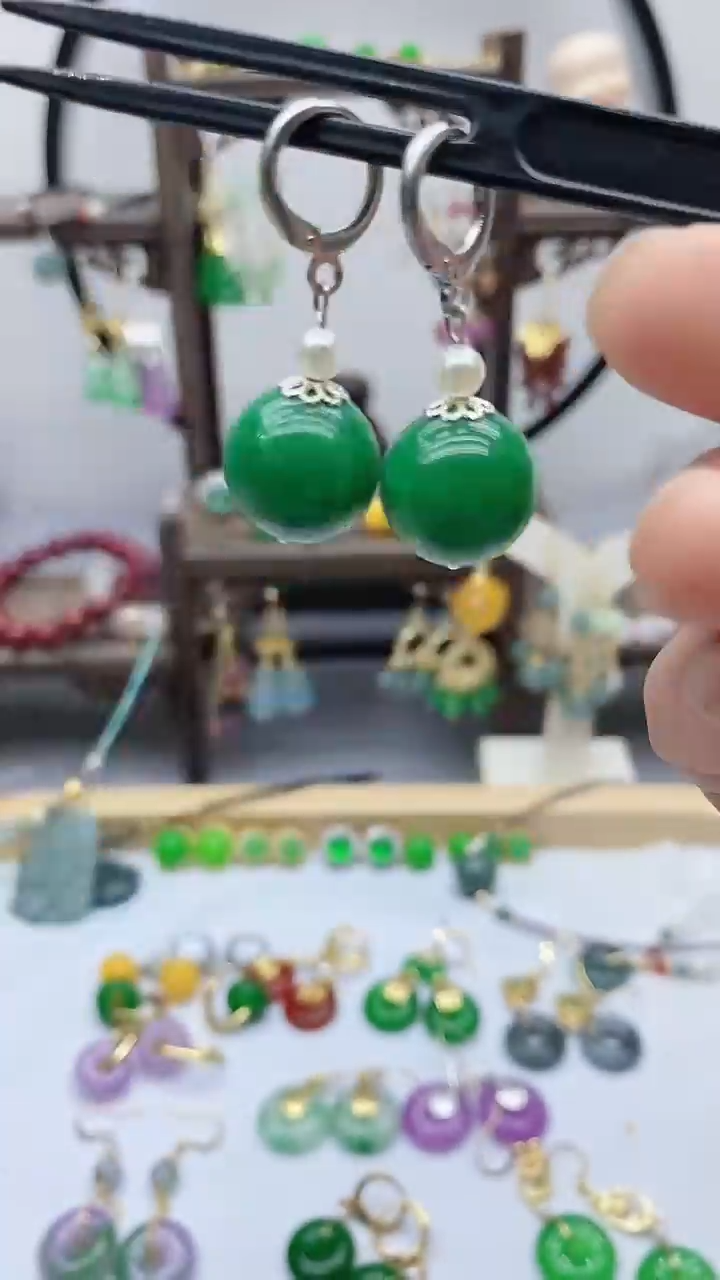 石英质玉（非洲翠）银S925镶嵌耳饰125