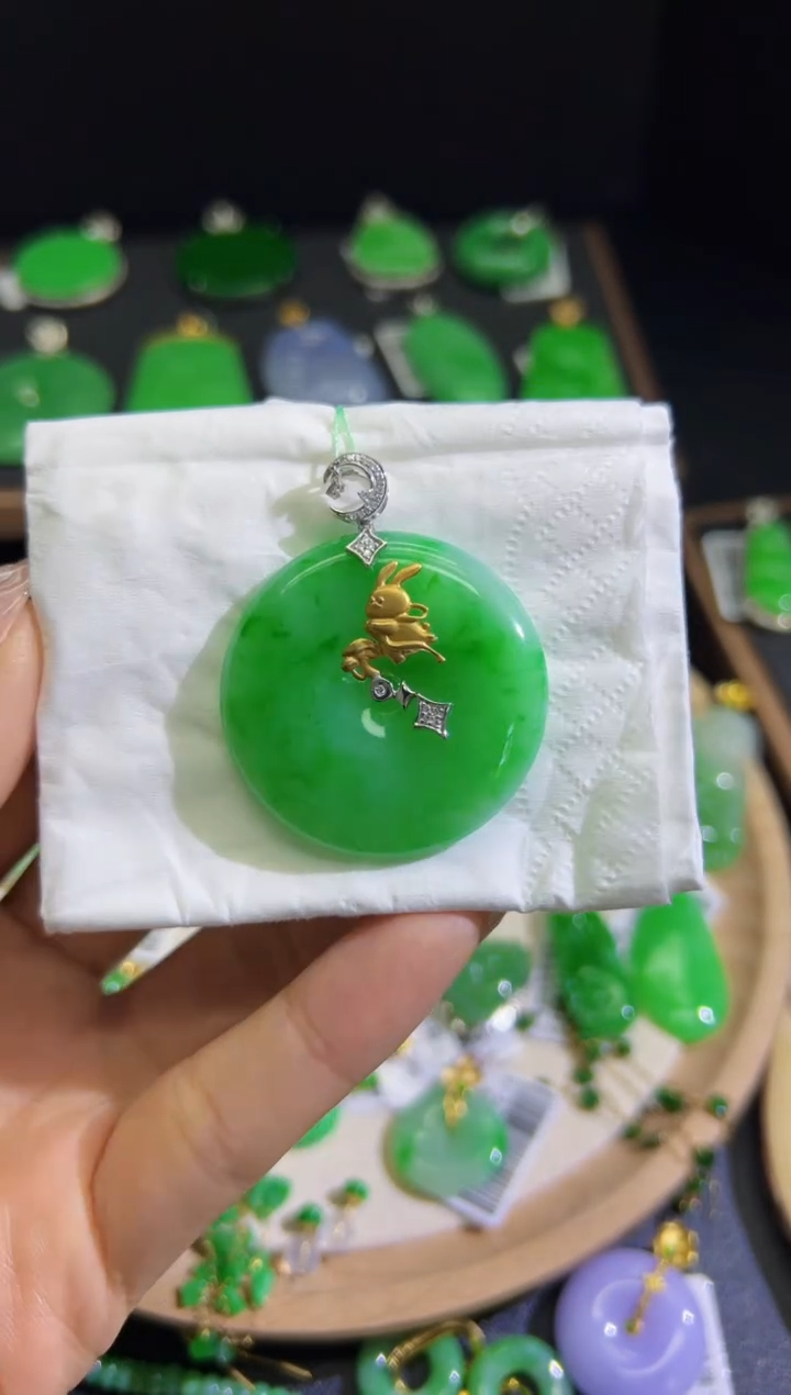 【闪购商品】翡翠颈饰18K金镶嵌Q缅料A货翡翠/支持复检/一件