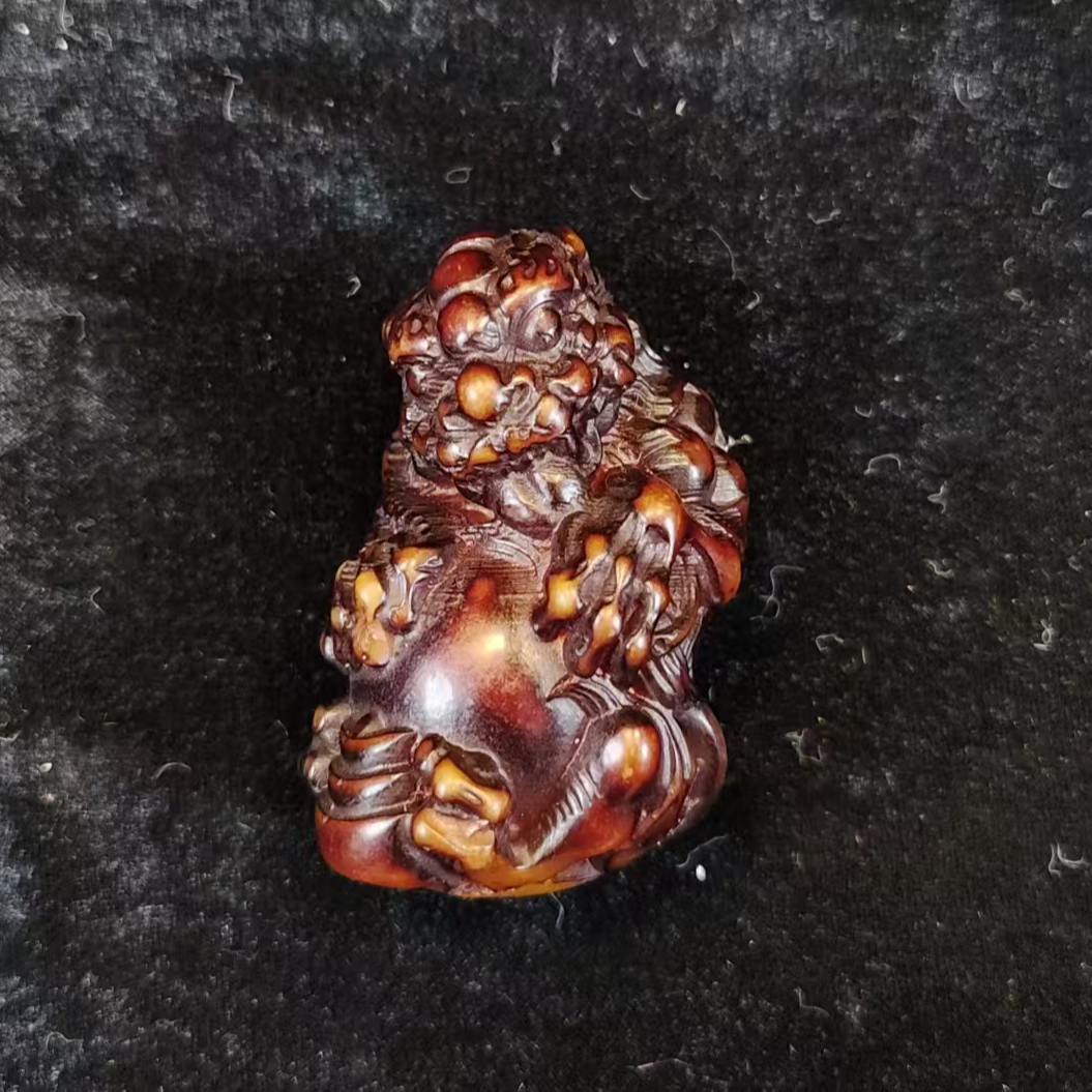 貔貅蜜蜡手把件专拍链接-- 