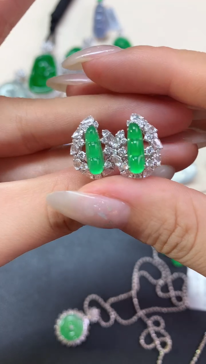 翡翠18K金镶嵌耳饰耳饰|49800