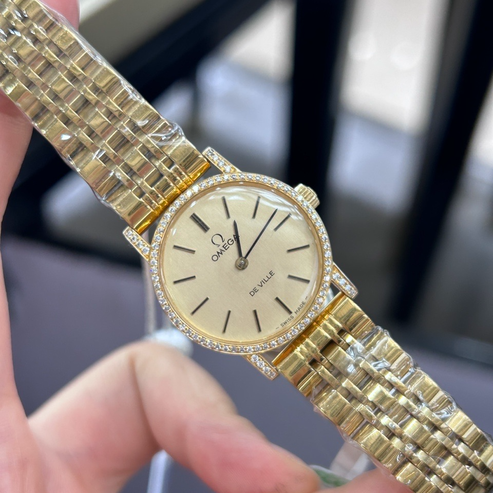 95新 Omega/欧米茄 手动机械后钻25mm/公价32999/w10100