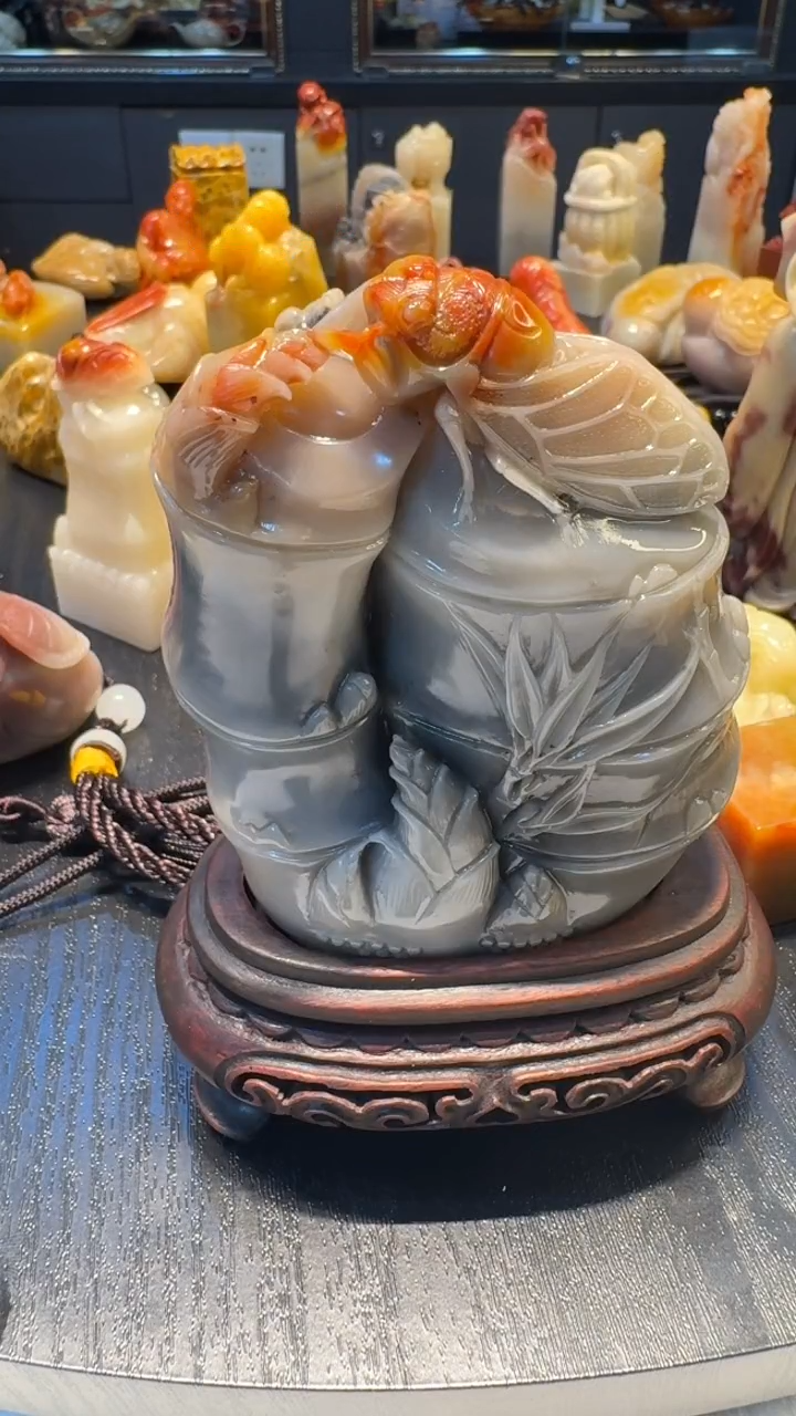 寿山石其他陈*丰一鸣惊人摆件