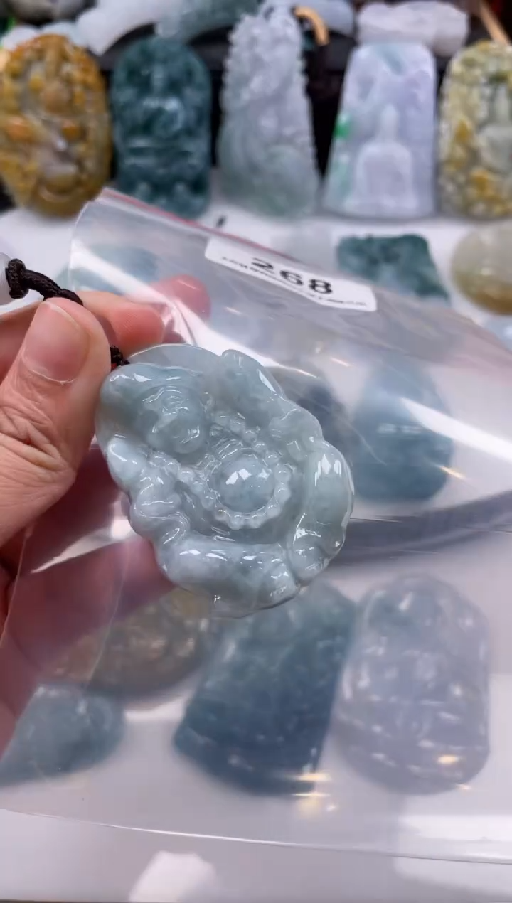 【闪购商品】翡翠颈饰未镶嵌天然缅甸A货翡翠268