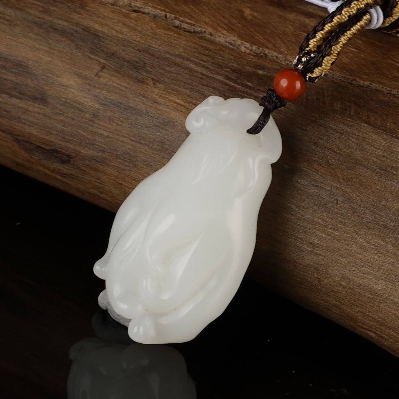 XW10944二十世纪和田玉佛手瓜挂坠