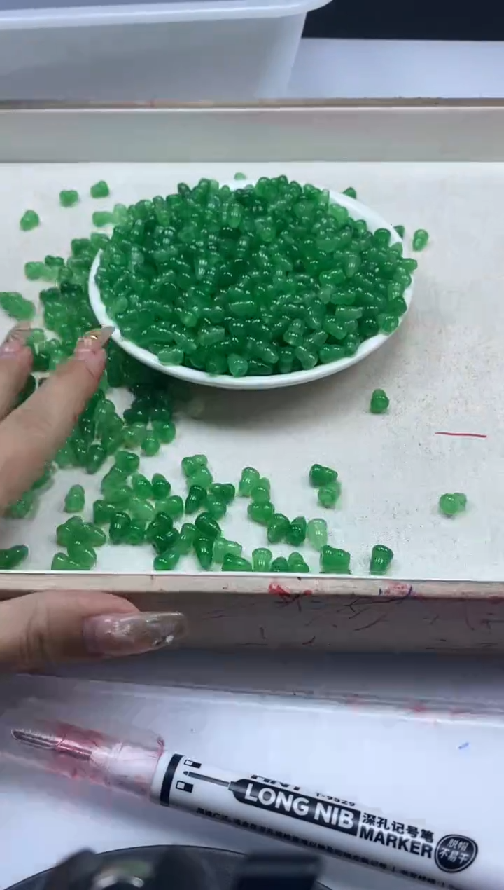 【闪购商品】玛瑙/玉髓颈饰未镶嵌w516冰阳绿葫芦9*6mm*30颗