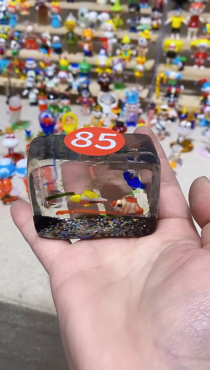 【闪购商品】琉璃手工艺品85微瑕鱼缸