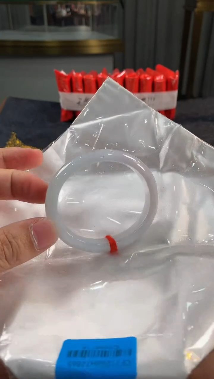 未镶嵌定制翡翠5068毛货不退不换   52-531