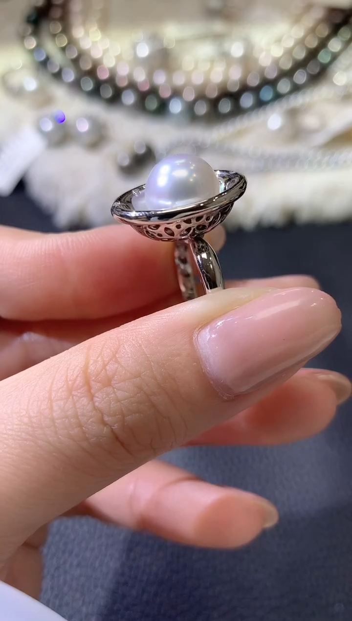 【闪购商品】海水珍珠戒指18K金镶嵌D67多样性发一件